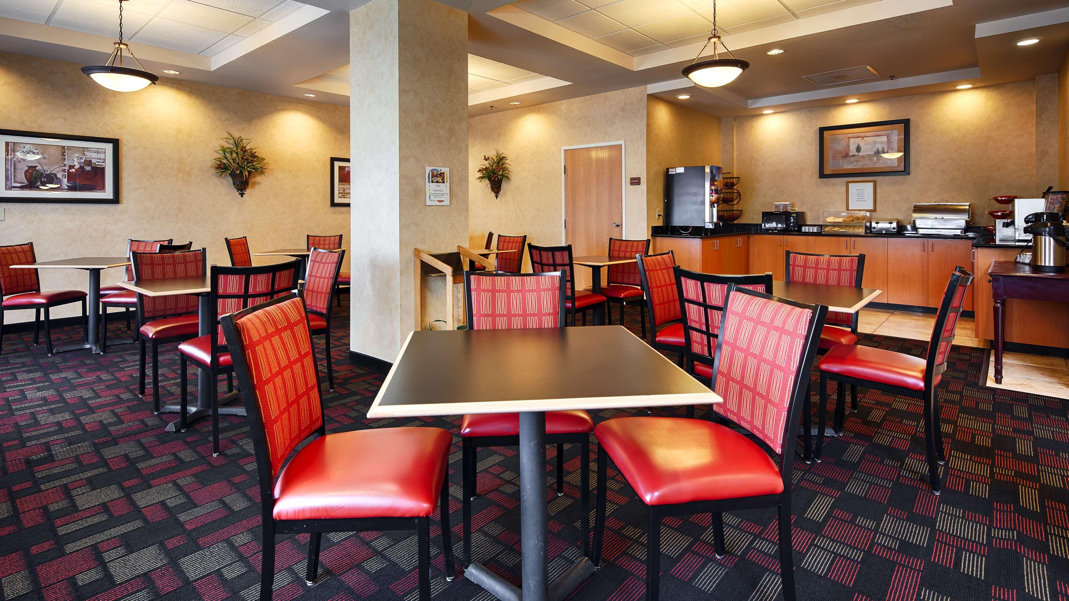 דנוויל Best Western Windsor Inn And Suites מראה חיצוני תמונה
