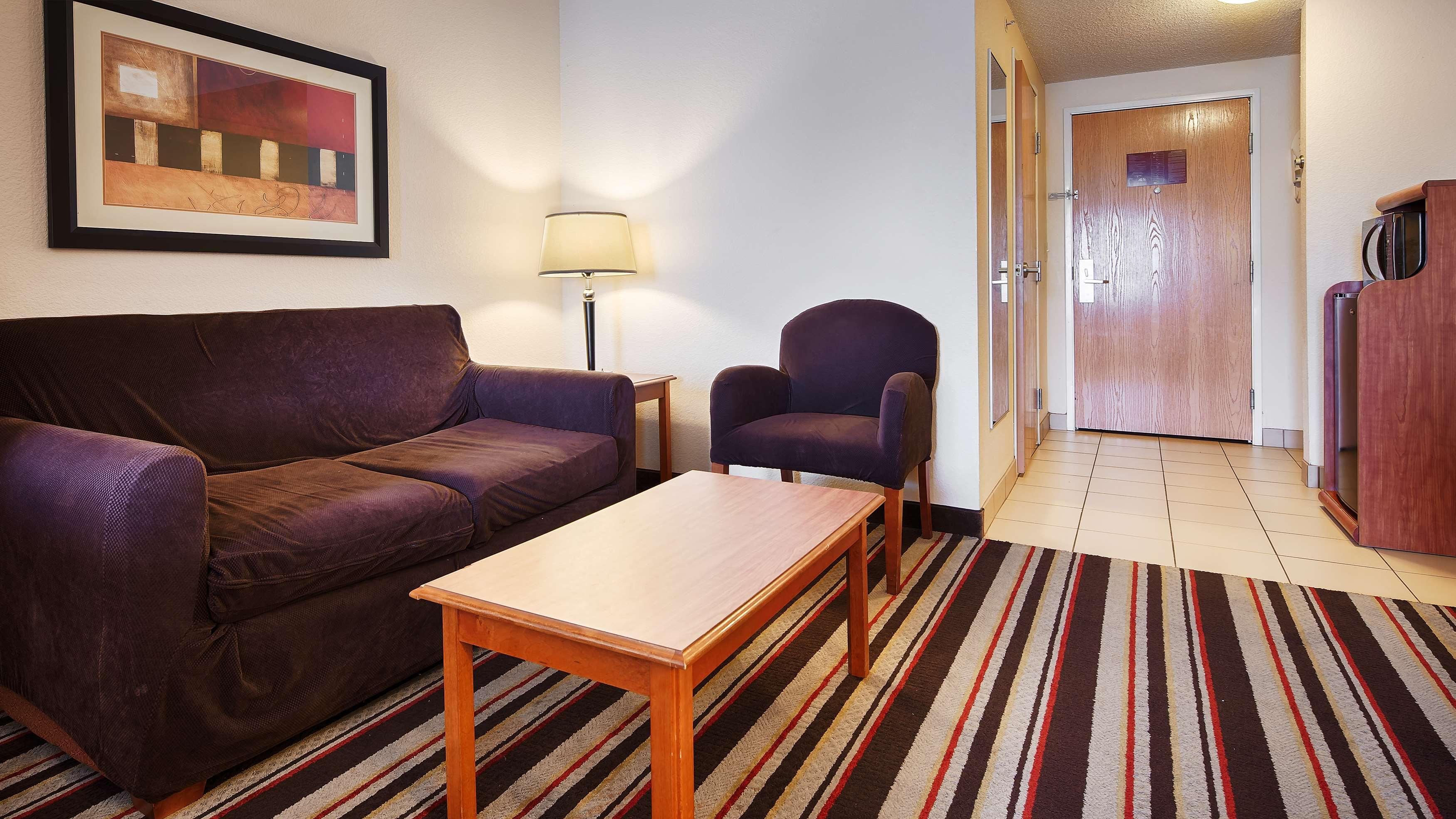 דנוויל Best Western Windsor Inn And Suites מראה חיצוני תמונה