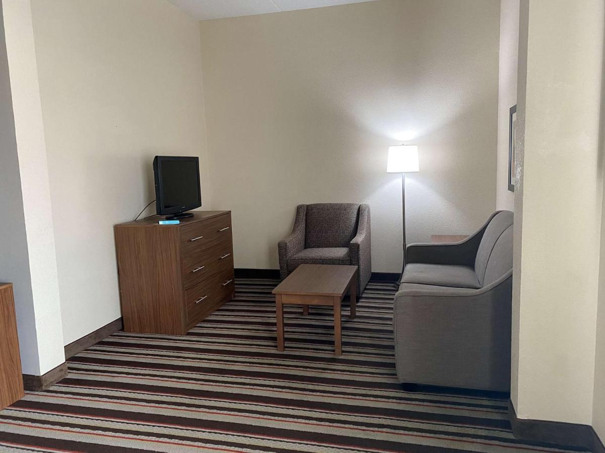 דנוויל Best Western Windsor Inn And Suites מראה חיצוני תמונה